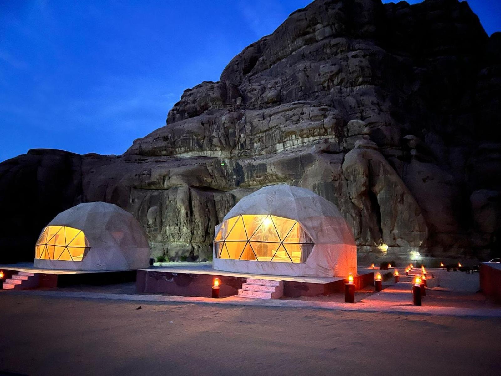 Scarlet Luxury Camp Wadi Rum Exterior foto